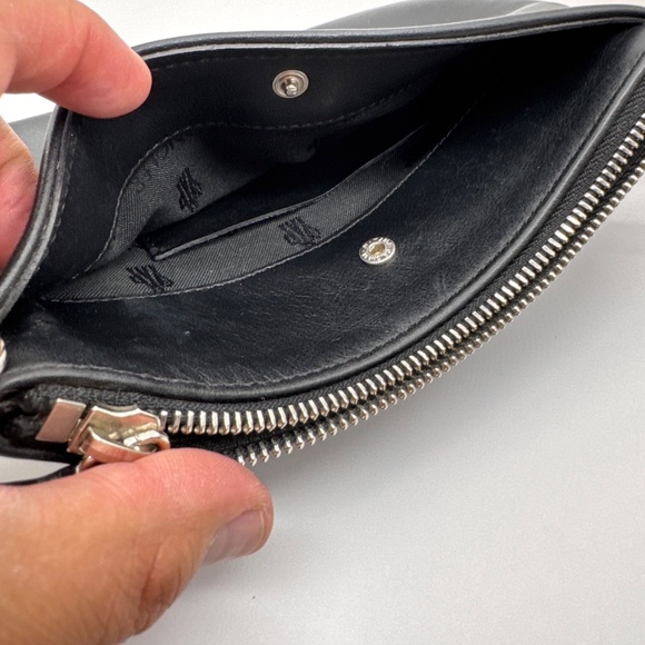 Moncler Authentic Leather Black Crossbody Waist Bag - Picture 15 of 16